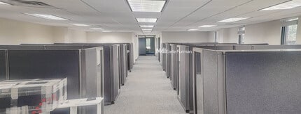 5020 N Blackstock Rd, Spartanburg, SC for lease Interior Photo- Image 2 of 5