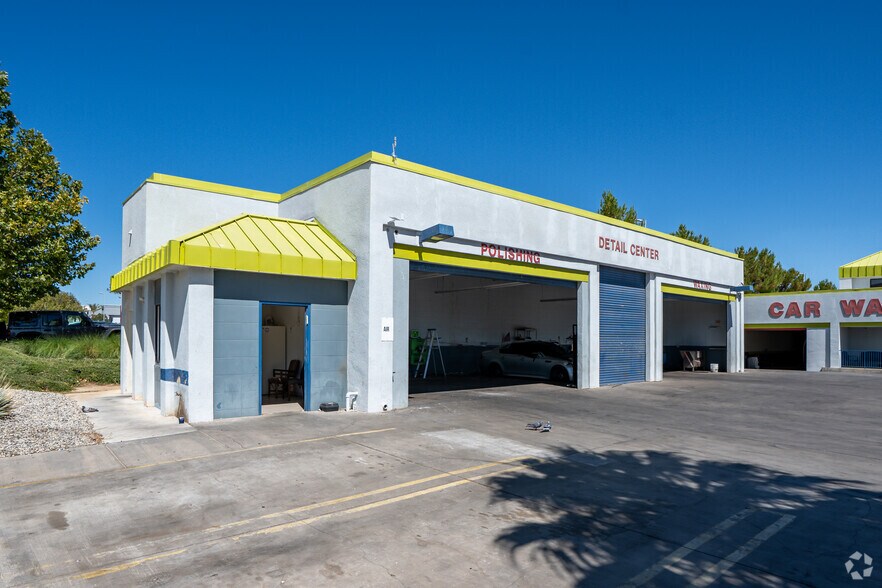 38935 5th St W, Palmdale, CA à louer - Photo du bâtiment - Image 3 de 6