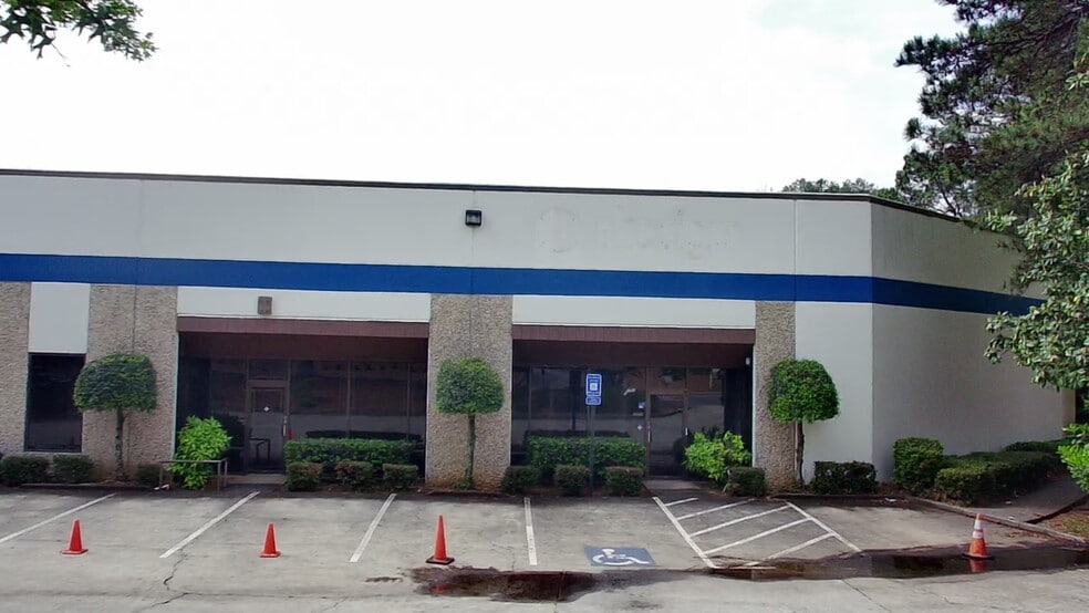 1640 Sands Pl SE, Marietta, GA for lease - Building Photo - Image 2 of 10