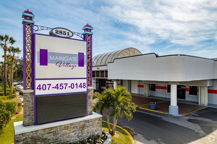2851 Maingate Village Cir, Kissimmee, FL for lease - Building Photo - Image 1 of 5