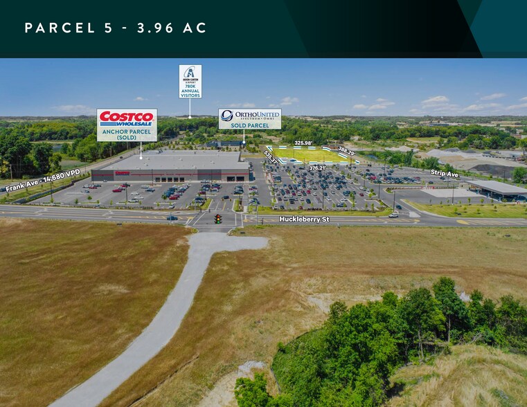 Applegrove St, North Canton, OH à vendre - Photo du bâtiment - Image 2 de 8