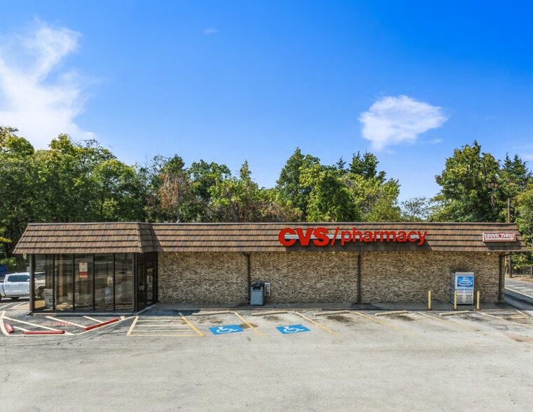 604 S Main St, Winnsboro, TX for sale - Building Photo - Image 2 of 12