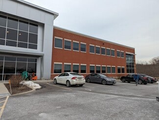 More details for 33 Tech Valley Dr, East Greenbush, NY - Office for Lease