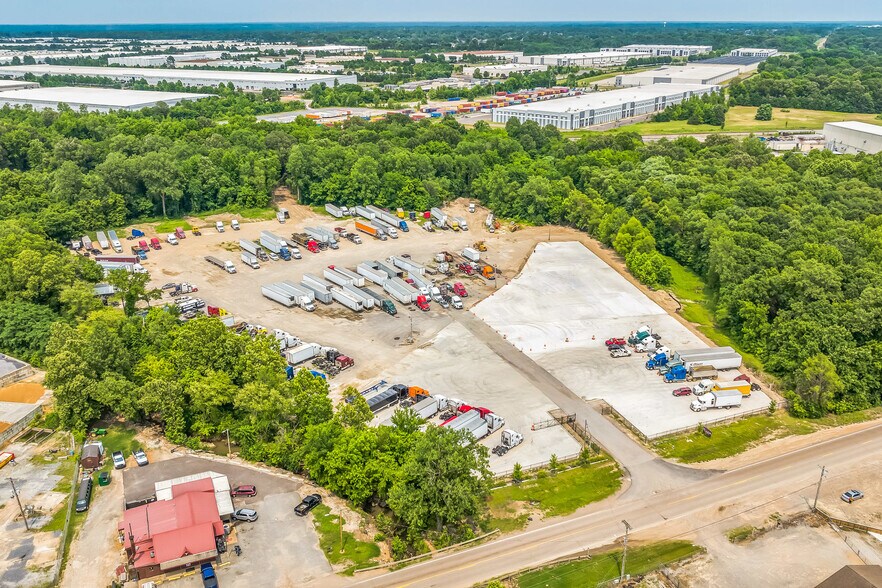 6680 Mississippi 178, Olive Branch, MS à louer - Photo du bâtiment - Image 2 de 3