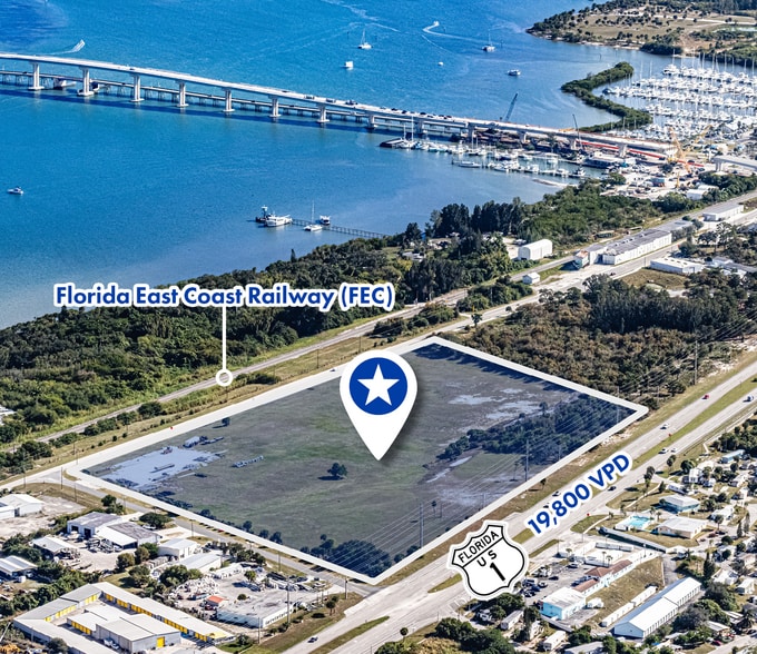 2300 N Old Dixie Hwy, Fort Pierce, FL for lease - Building Photo - Image 2 of 3