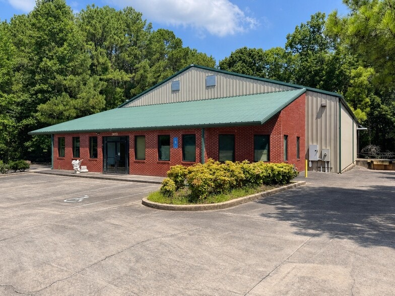 1073 Nine North Dr, Alpharetta, GA for sale - Building Photo - Image 2 of 9