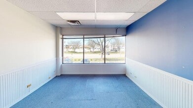 805-815 E Rand Rd, Arlington Heights, IL for lease Interior Photo- Image 1 of 7