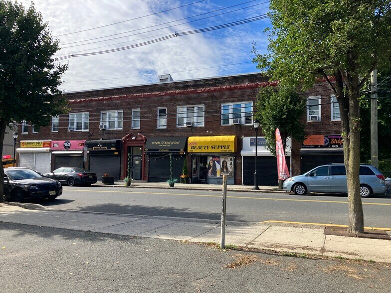 1586-1590 Maple Ave, Hillside, NJ à vendre - Photo du bâtiment - Image 2 de 10