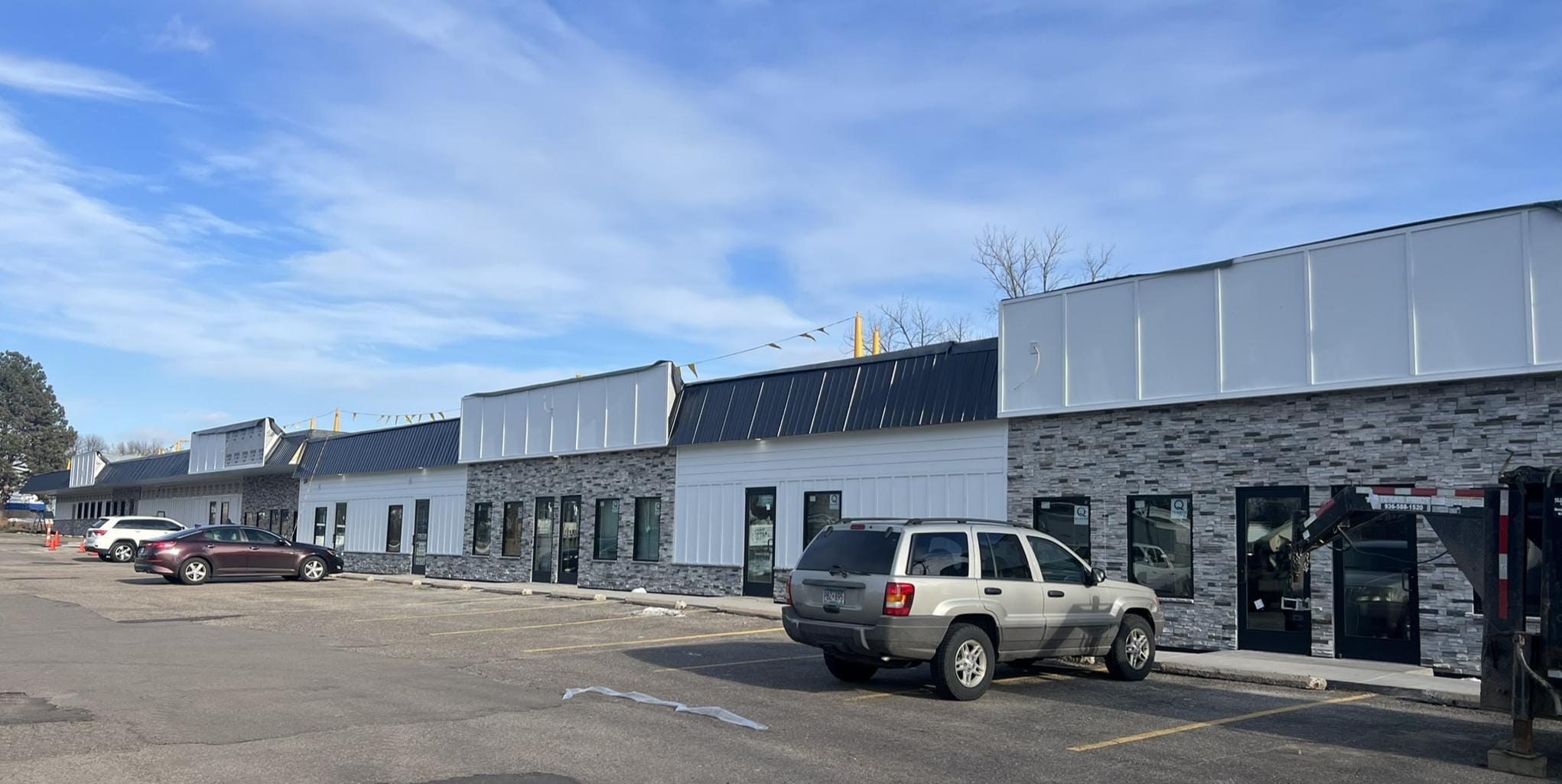 1207-1267 Geneva Ave N, Saint Paul, MN for lease Building Photo- Image 1 of 3