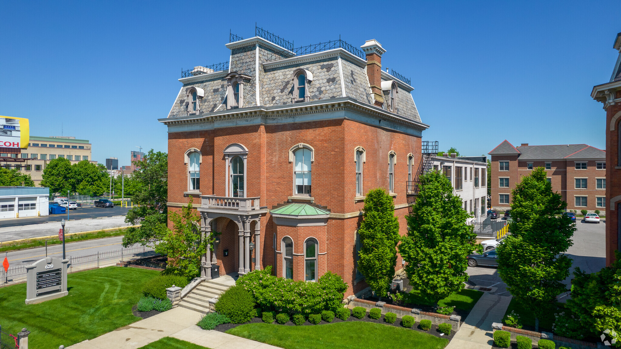 620 E Broad St, Columbus, OH for sale Primary Photo- Image 1 of 33