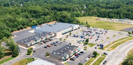 2600-2680 Pointe Tremble Rd, Algonac, MI for lease Building Photo- Image 1 of 4