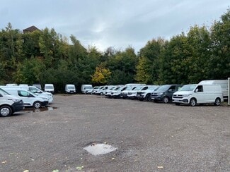 More details for Rear Compound, Glebeland Centre, Vincent Lane, Dorking - Land for Lease