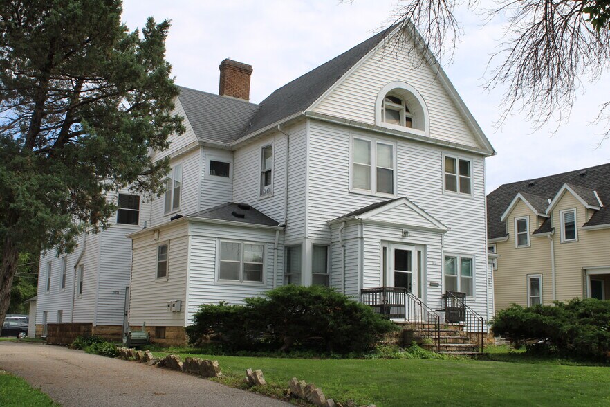 Multifamily in Mankato, MN for sale - Building Photo - Image 1 of 1