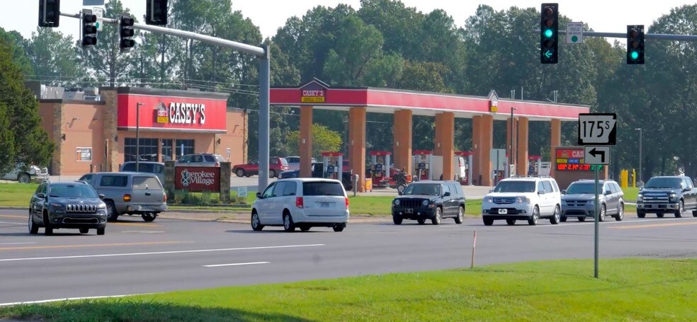 US Highway 62/412, Cherokee Village, AR à vendre - Photo du bâtiment - Image 3 de 5