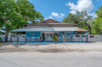 Plus de détails pour 6028 Pine Hill Rd, Port Richey, FL - Vente au détail à vendre