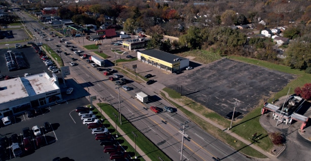 435 28th St SE, Grand Rapids, MI for sale - Building Photo - Image 2 of 3