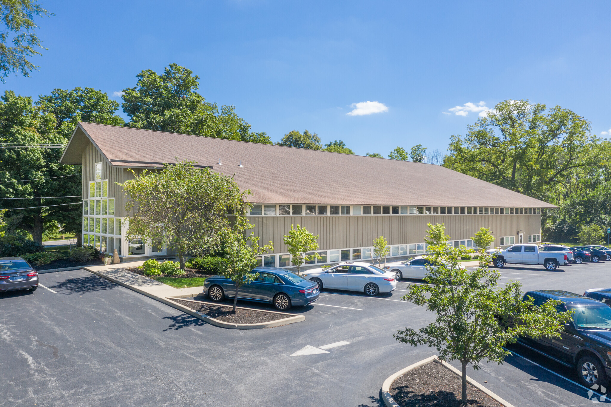 1716 Perrysburg Holland Rd, Holland, OH for sale Primary Photo- Image 1 of 12