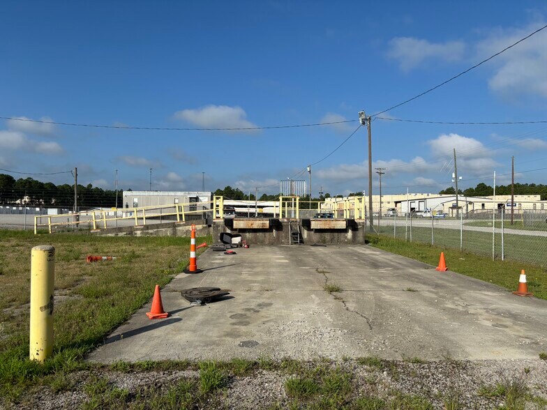 126 Access Rd, Gaston, SC à louer - Photo du bâtiment - Image 3 de 12