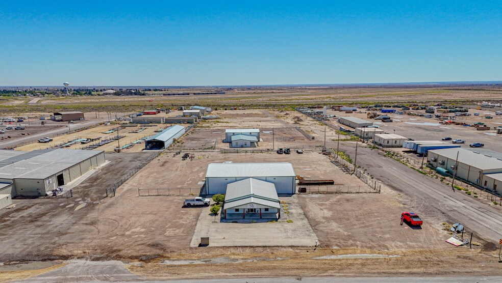 3090 Texas 17, Pecos, TX à vendre - Photo du bâtiment - Image 2 de 5