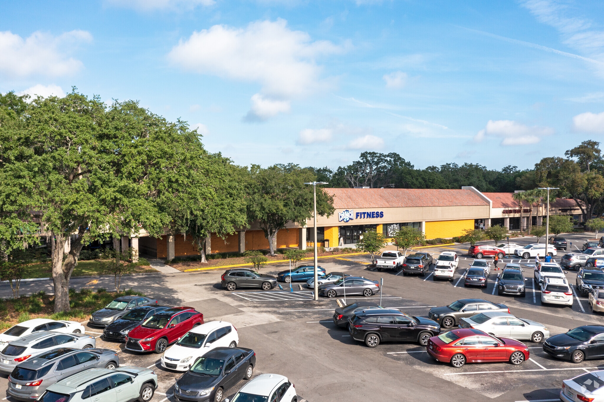 3210-3248 Lithia Pinecrest Rd, Valrico, FL for lease Primary Photo- Image 1 of 11