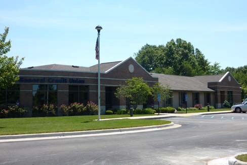 589 E Ellis Rd, Muskegon, MI for sale - Building Photo - Image 2 of 2