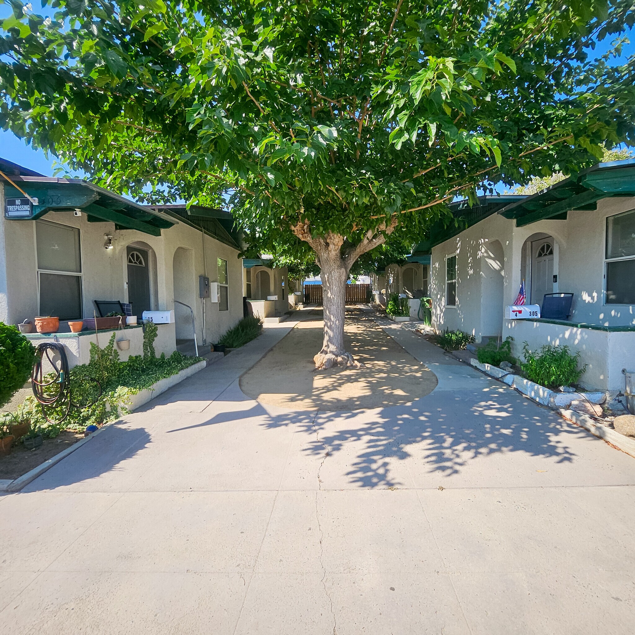 305 Warren St, Taft, CA à vendre Photo du bâtiment- Image 1 de 1