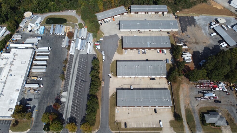 105 Enterprise Dr, Cumming, GA for lease - Aerial - Image 1 of 18