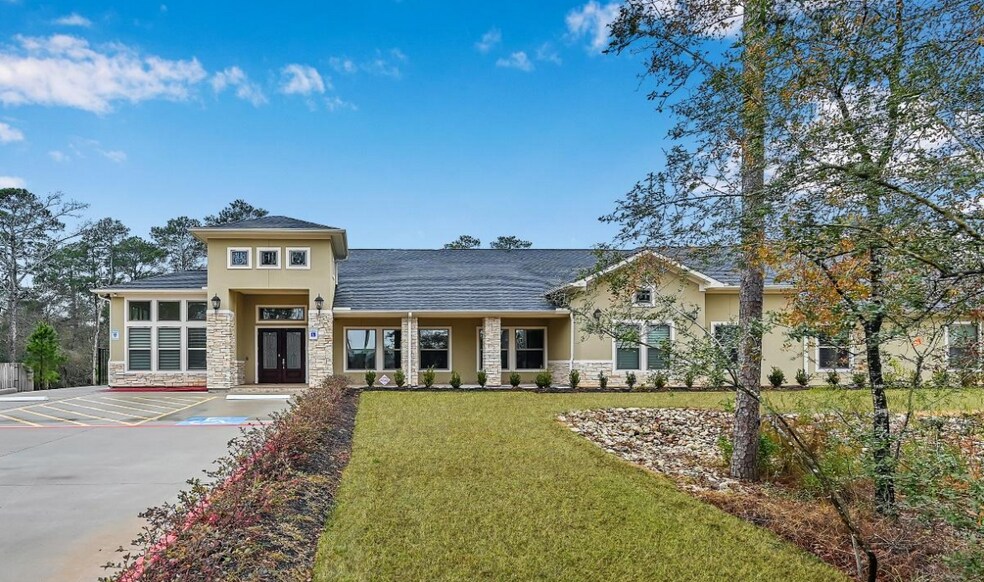 196 Camelot St, Conroe, TX à vendre - Photo du bâtiment - Image 3 de 25