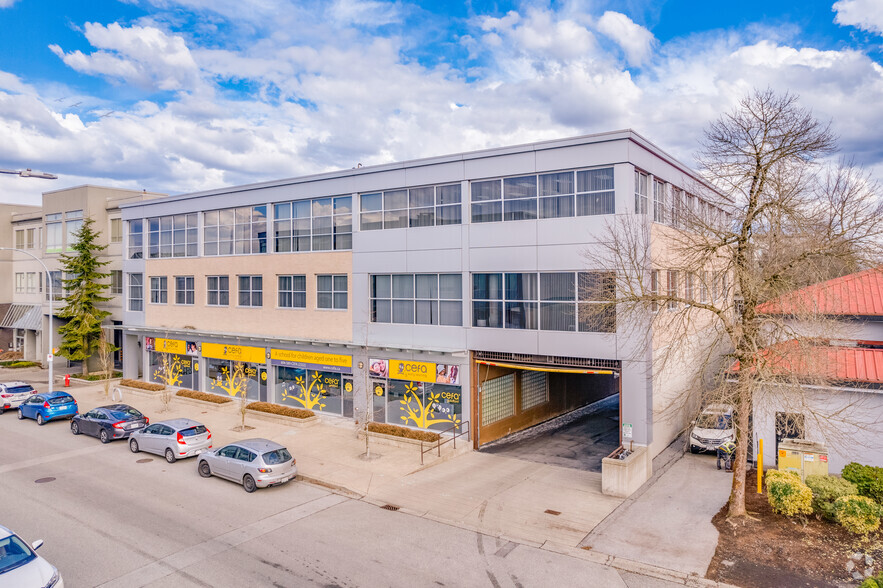 10172 152A St, Surrey, BC for lease - Primary Photo - Image 1 of 3