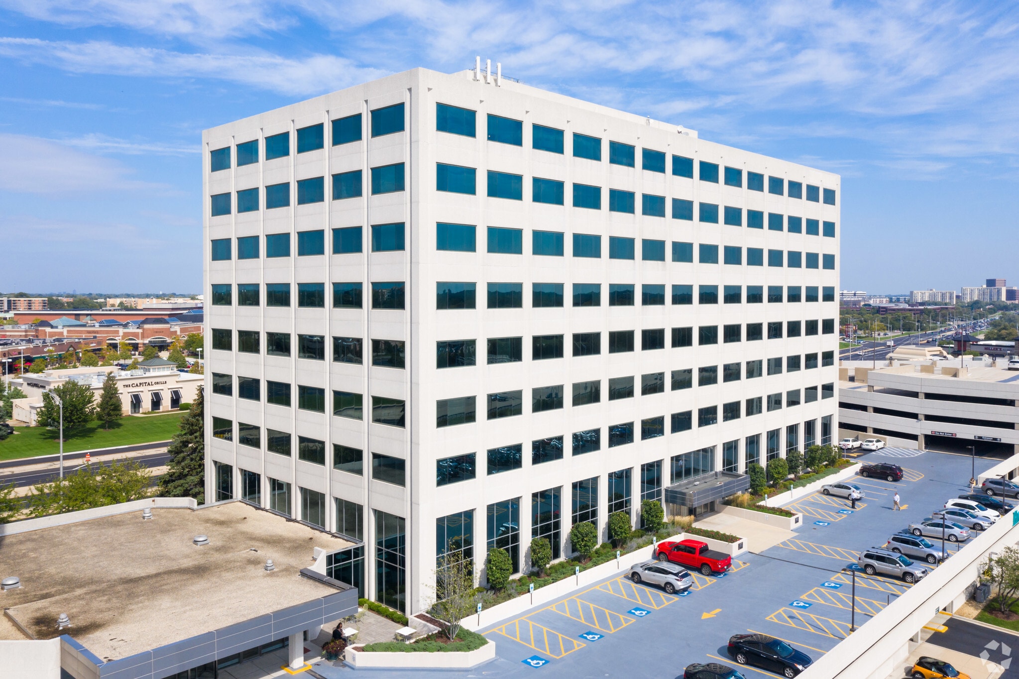 377 E Butterfield Rd, Lombard, IL for lease Primary Photo- Image 1 of 17