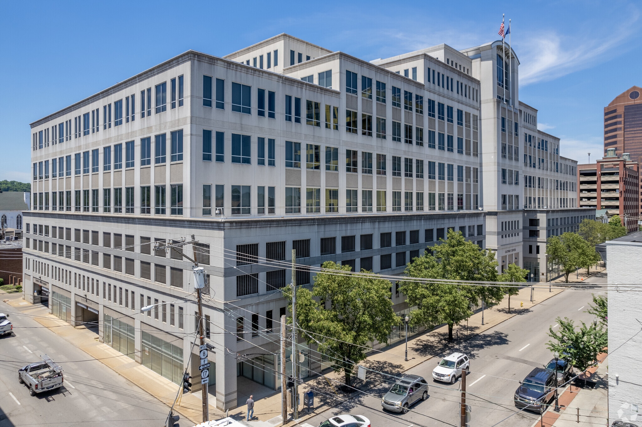 333 Scott St, Covington, KY for lease Primary Photo- Image 1 of 5