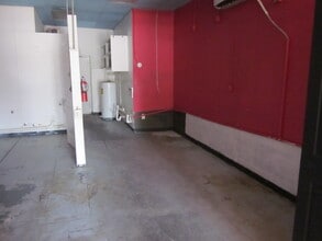 6011-6025 103rd St, Jacksonville, FL for lease Interior Photo- Image 1 of 4