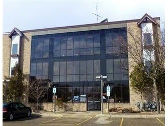 145 W Main St, Gaylord, MI à vendre - Photo du bâtiment - Image 1 de 5