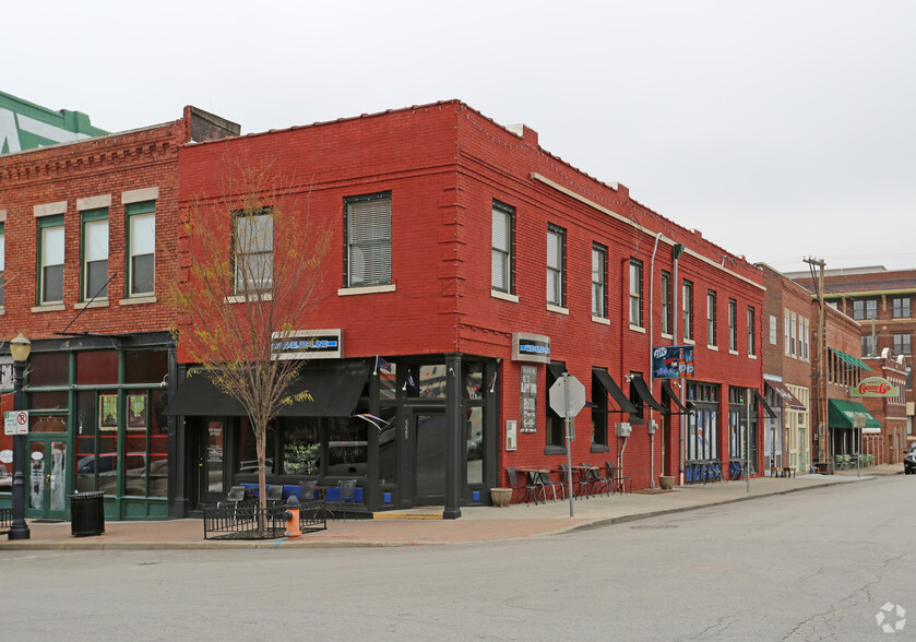 525-529 Walnut St, Kansas City, MO à louer - Photo principale - Image 1 de 6