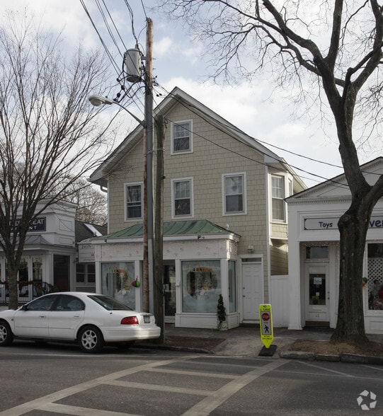 64 Jobs Ln, Southampton, NY for lease - Building Photo - Image 3 of 14