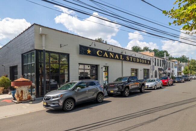 Plus de détails pour 243 N Union St, Lambertville, NJ - Bureau à louer