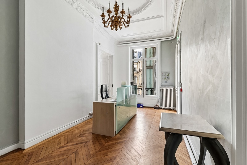 55 Rue Pierre Charron, Paris à louer - Photo intérieure - Image 3 de 17