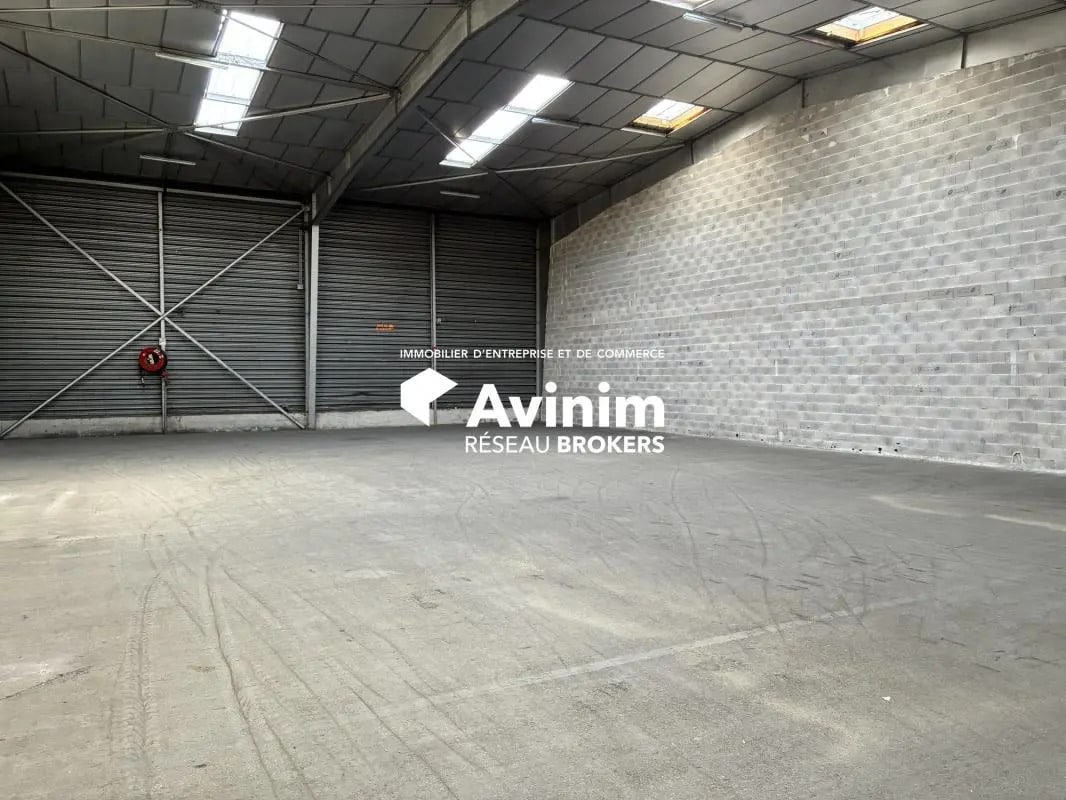 Flex in Marseille for lease Interior Photo- Image 1 of 9