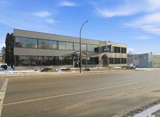 More details for 5233 49 Ave, Red Deer, AB - Office for Lease