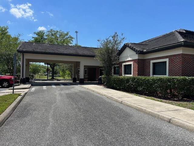 530-534 Ocoee Commerce Pky, Ocoee, FL à vendre Photo principale- Image 1 de 6