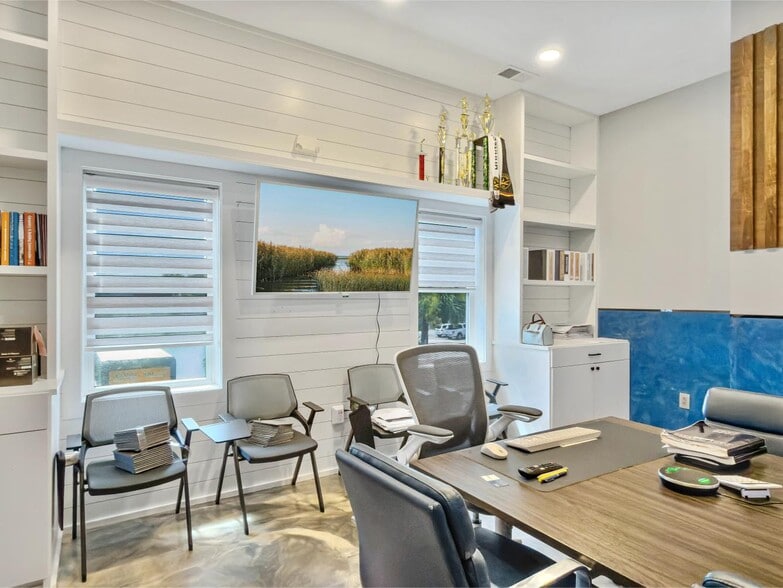 668 Marina Dr, Charleston, SC for sale - Building Photo - Image 3 of 24