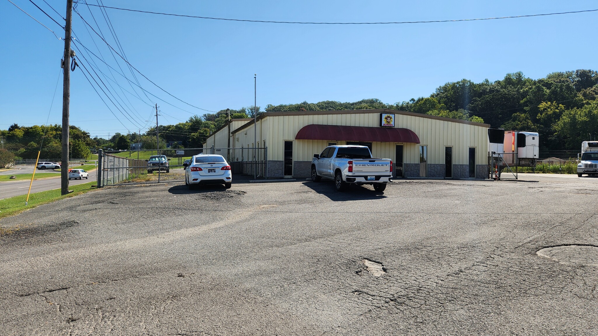 5300 S Middlebrook Pike, Knoxville, TN for sale Primary Photo- Image 1 of 18