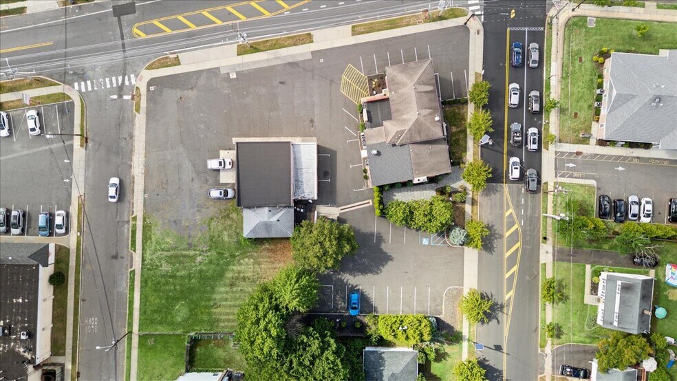 1 Union Ave, Somerville, NJ à vendre - Photo du bâtiment - Image 2 de 15