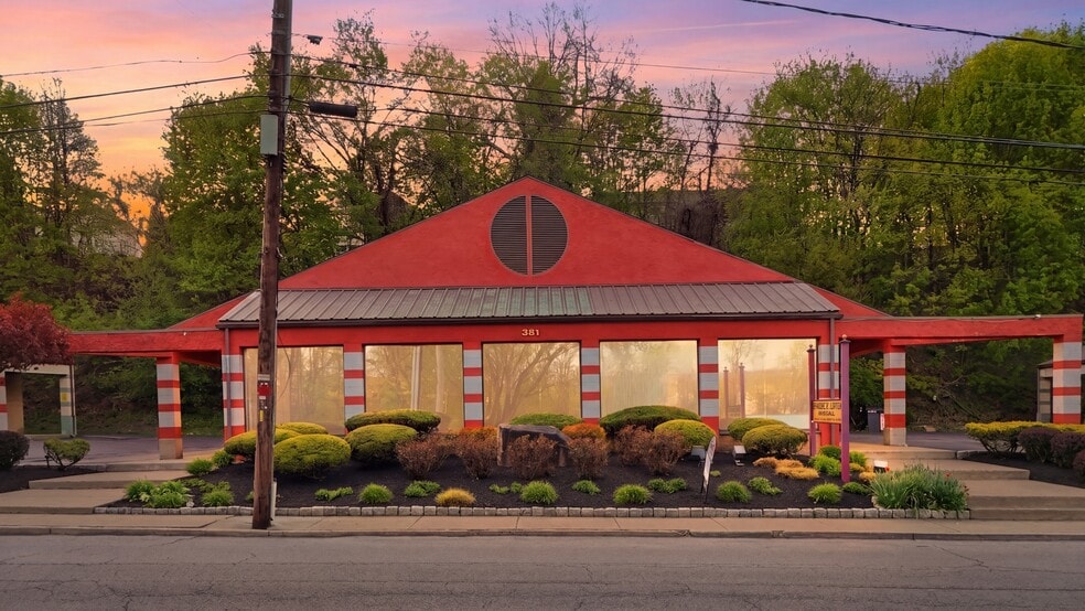 381 N 9th Ave, Scranton, PA for sale - Building Photo - Image 3 of 53
