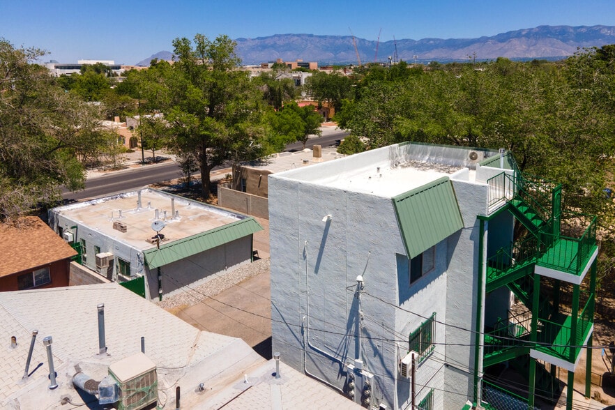 2104 Lead Ave SE, Albuquerque, NM for sale - Building Photo - Image 2 of 15