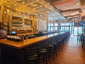 135 2nd Ave N, Nashville, TN for lease Interior Photo- Image 2 of 5