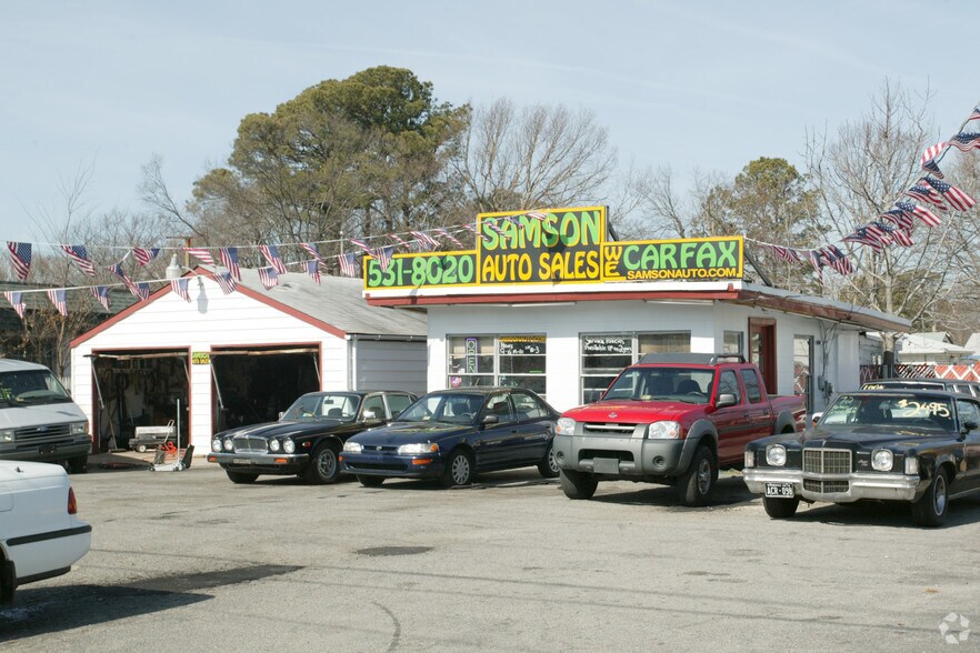 946 E Little Creek Rd, Norfolk, VA à vendre - Photo du bâtiment - Image 3 de 8