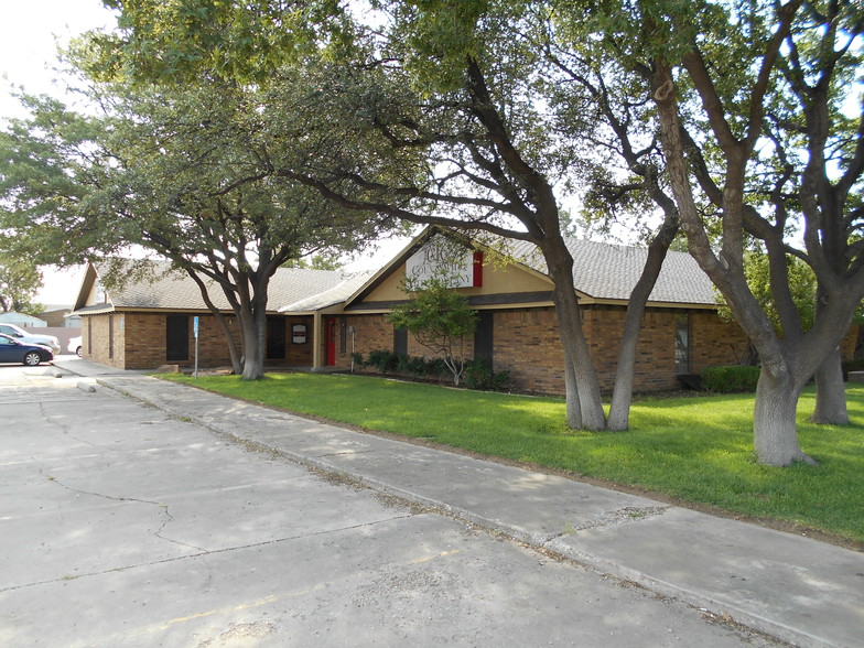 500 Dallas St, Plainview, TX à vendre - Photo du bâtiment - Image 1 de 1