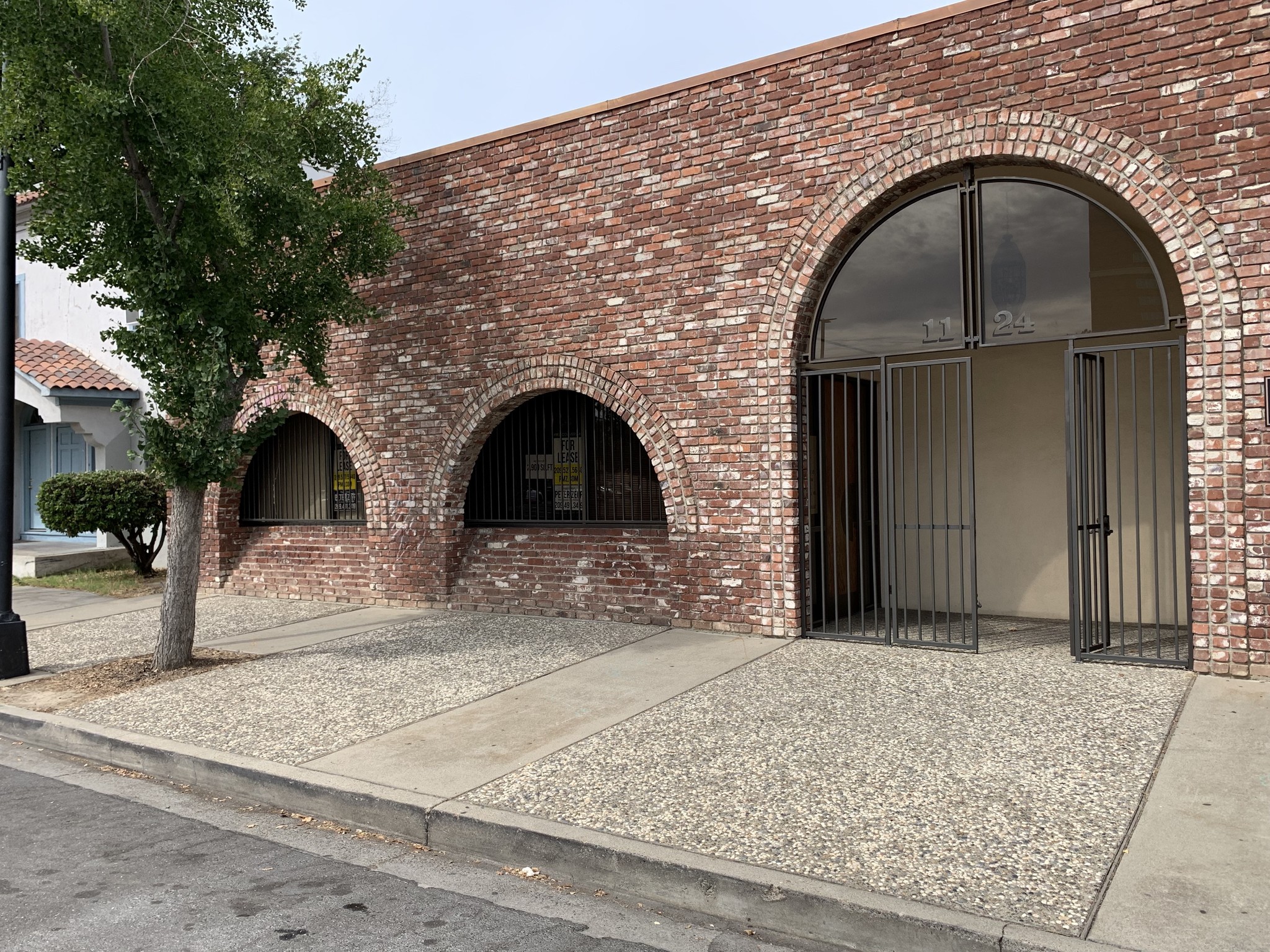 1124 11th St, Modesto, CA for lease Building Photo- Image 1 of 8