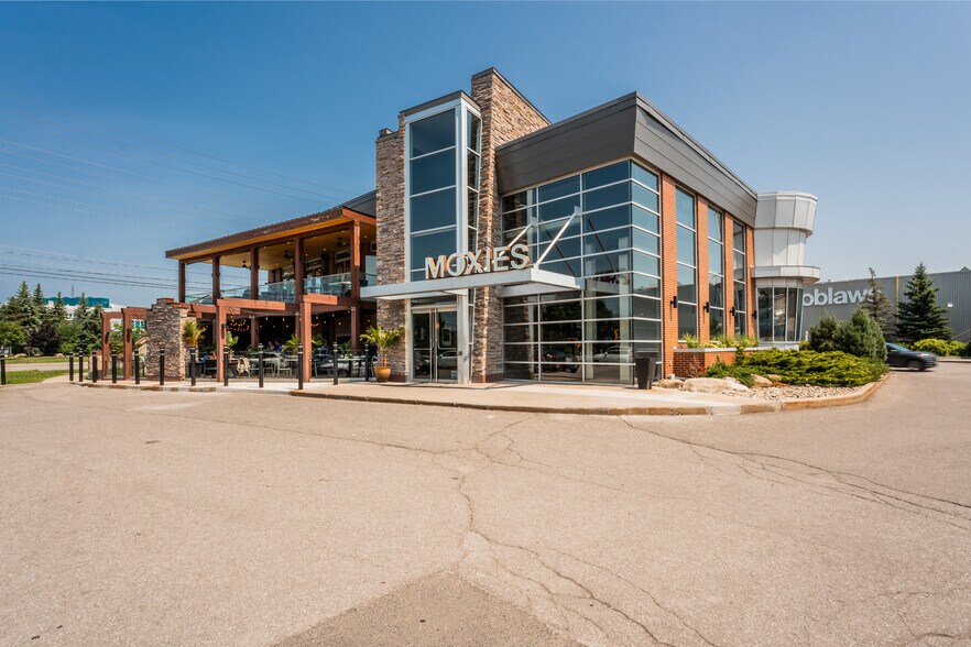 1980 Ogilvie Rd, Ottawa, ON for lease - Building Photo - Image 3 of 17